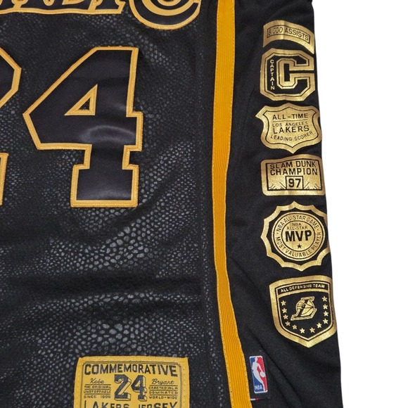 Men's‎ Kobe Bryant Los Angeles Lakers Commemorative Retirement Jersey sz Large - Picture 5 of 12